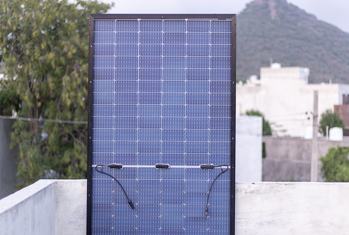 Cloud Edge Enhancement Pushes Van Solar Over 100%