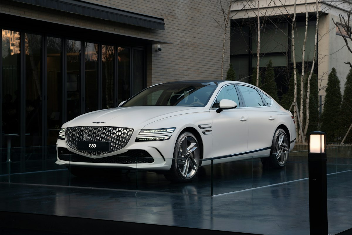Genesis GV90 Debuts 24.6-Inch Pop-Up Display