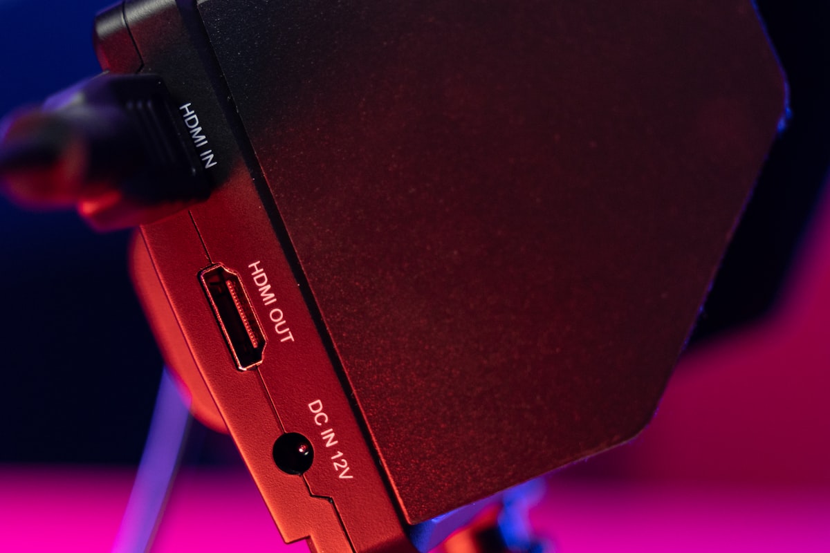 Nyrius Phoenix Home True 4K60 Review: A Solution for Cord Clutter