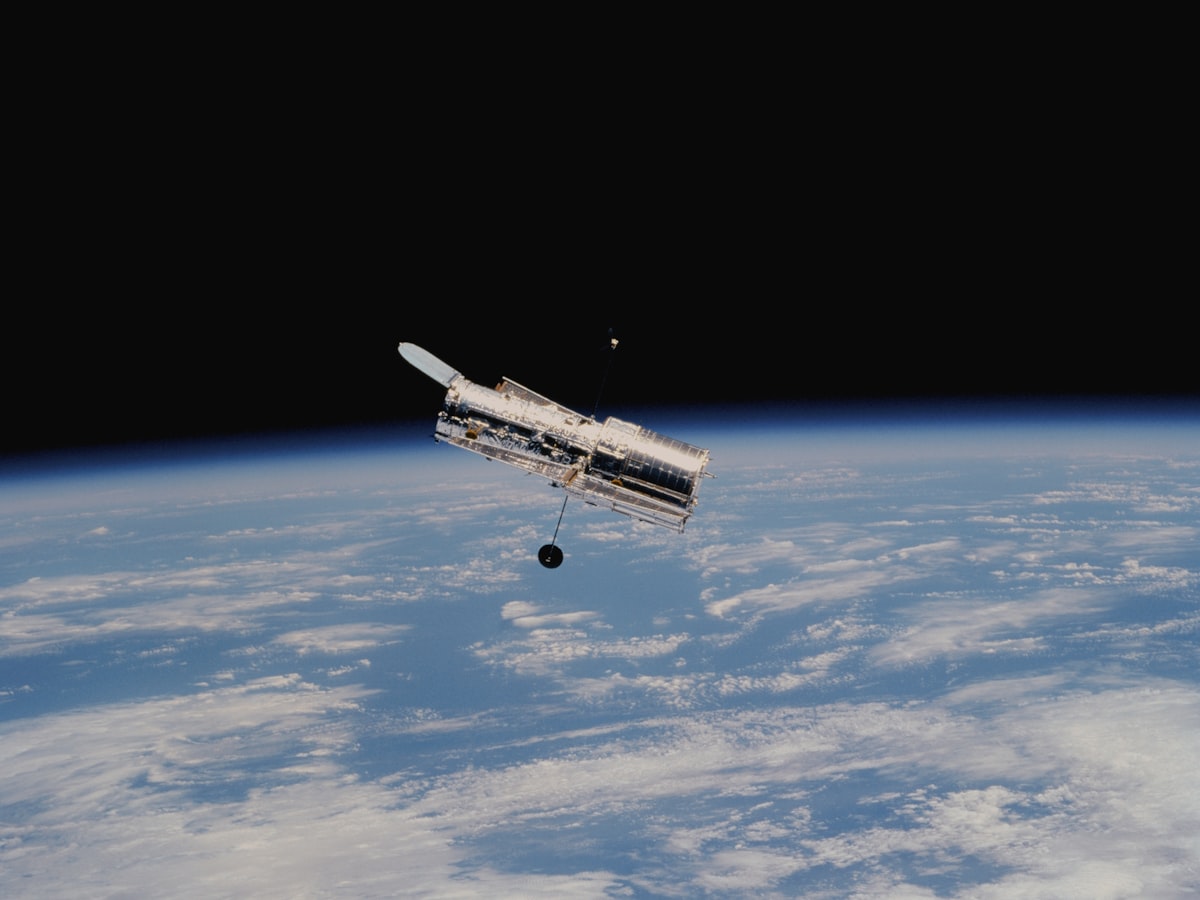 Habitable Worlds Observatory: The Machine to Find Another Earth
