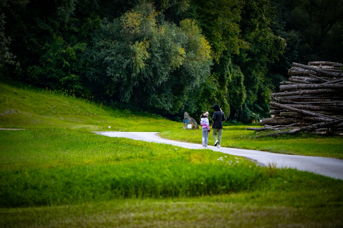 Half of UK adults spend under 3 hours a week in nature