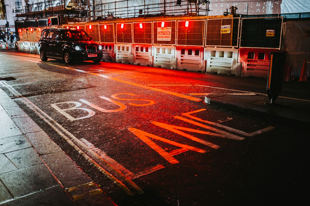 UK Settlement Rule Overhaul Threatens AI Talent Retention