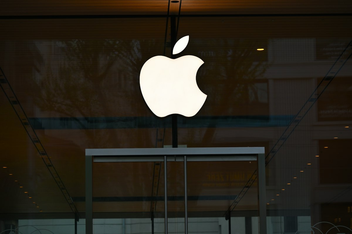 Apple Tightens macOS Full-Disk Access Rules
