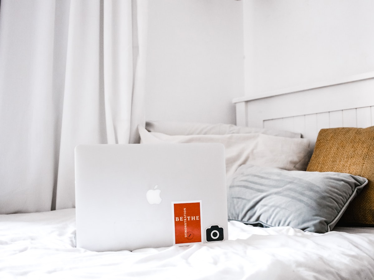 22 Back-to-School College Dorm Room Essentials