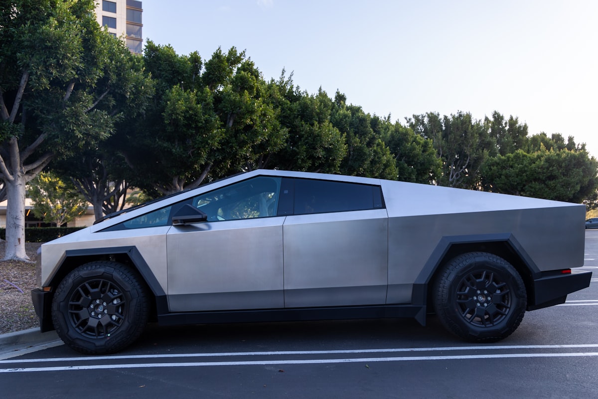 Tesla Cybercab launch Planned for Austin